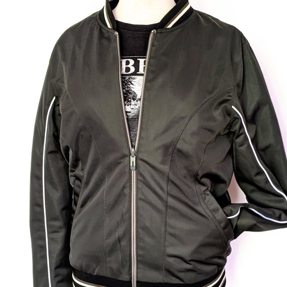 ✨HOST PICK✨ ZARA  Men - Reversible Bomber Jacket - Picture 5 of 12